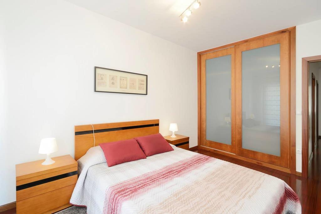 Apartamento Carvalhido โปโว เดอ วาร์ซิม ภายนอก รูปภาพ